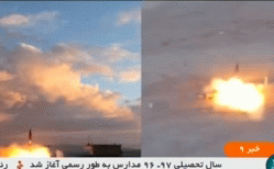 [ẢNH] Iran dọa "xóa sổ" Israel bằng mưa tên lửa