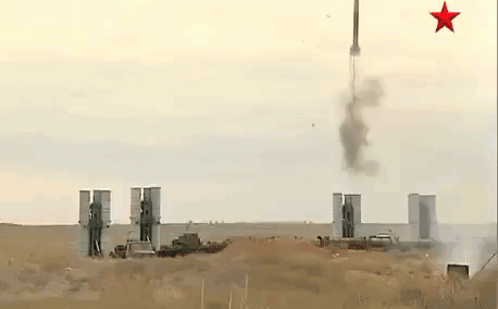 Hệ thống phòng thủ tên lửa S-400 của Nga Hệ thống phòng thủ tên lửa S-400 của Nga