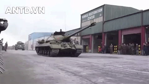 [Info] Siêu xe tăng IS-3 Josef Stalin từng khiến Mỹ phải ớn lạnh