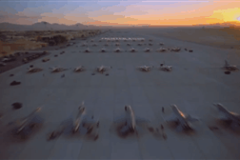 [ẢNH] Ớn lạnh khi Mỹ huy động toàn máy bay tàng hình tập trận xuyên thủng lưới phòng không