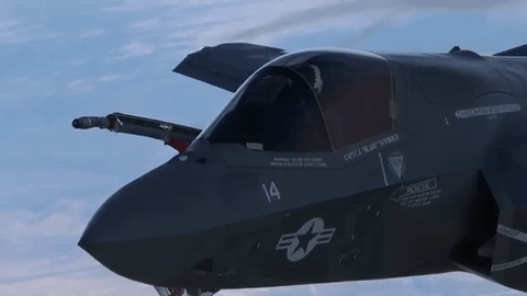 [ẢNH] S-400 bất lực trước F-35I Israel cho dù đã được "chấp điểm lợi thế"