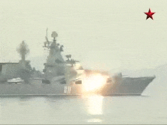 [ẢNH] NATO lạnh người khi tuần dương hạm Slava của Nga trở lại với sức mạnh mới