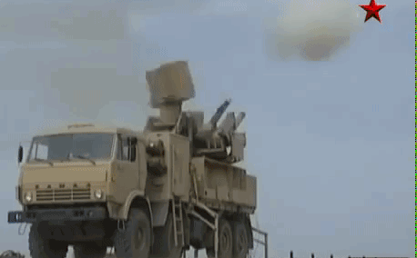 [ẢNH] Pantsir-S1 UAE bất lực hoàn toàn trước đòn tập kích đường không chí tử của Houthi