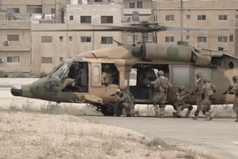 [ẢNH] Trực thăng Nga Mi-26 Halo và Mỹ V-22 Osprey "so găng" tại triển lãm SOFEX 2018-Jordan