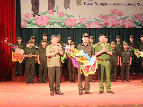 Bất ngờ tài năng công an xã