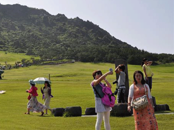 Audio 16-2-2016: Tìm thấy thêm 5 người Việt 'mất tích' tại Cheju; 2 thanh niên thiệt mạng vì tranh phòng hát karaoke