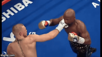 Những cú đấm trời giáng trong trận so găng thế kỷ Mayweather - McGrergor