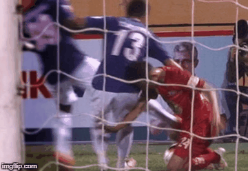 8 scandal "dậy sóng" làng bóng đá Việt trong năm 2017