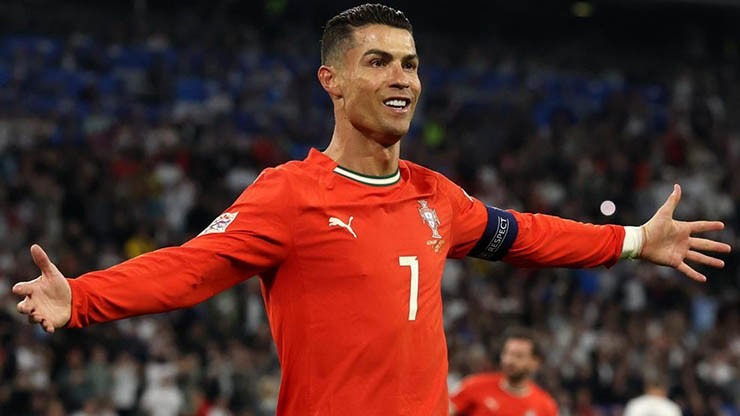 Ronaldo ghi bàn hạ Đức, đưa Bồ Đào Nha vào chung kết Nations League 2025