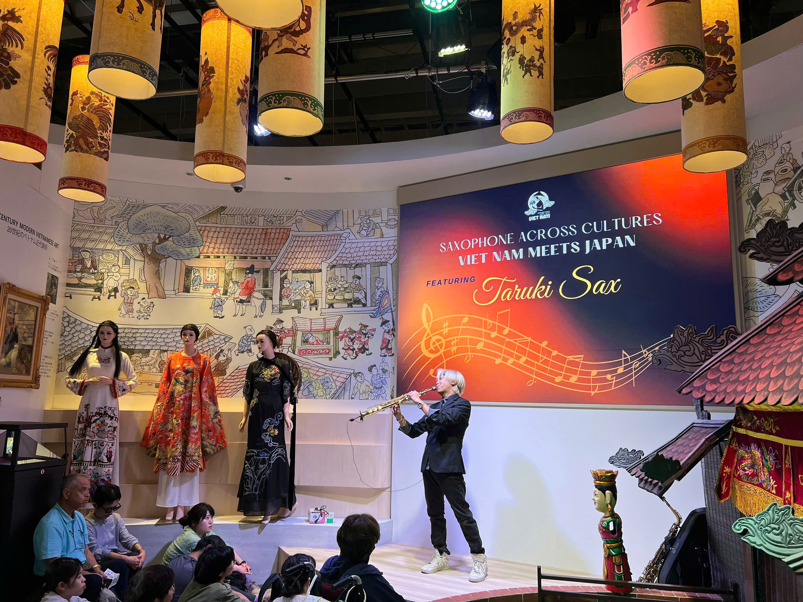 Nghệ sĩ saxophone Bảo Anh lưu diễn tại EXPO 2025, quảng bá âm nhạc đương đại Việt đến với thế giới