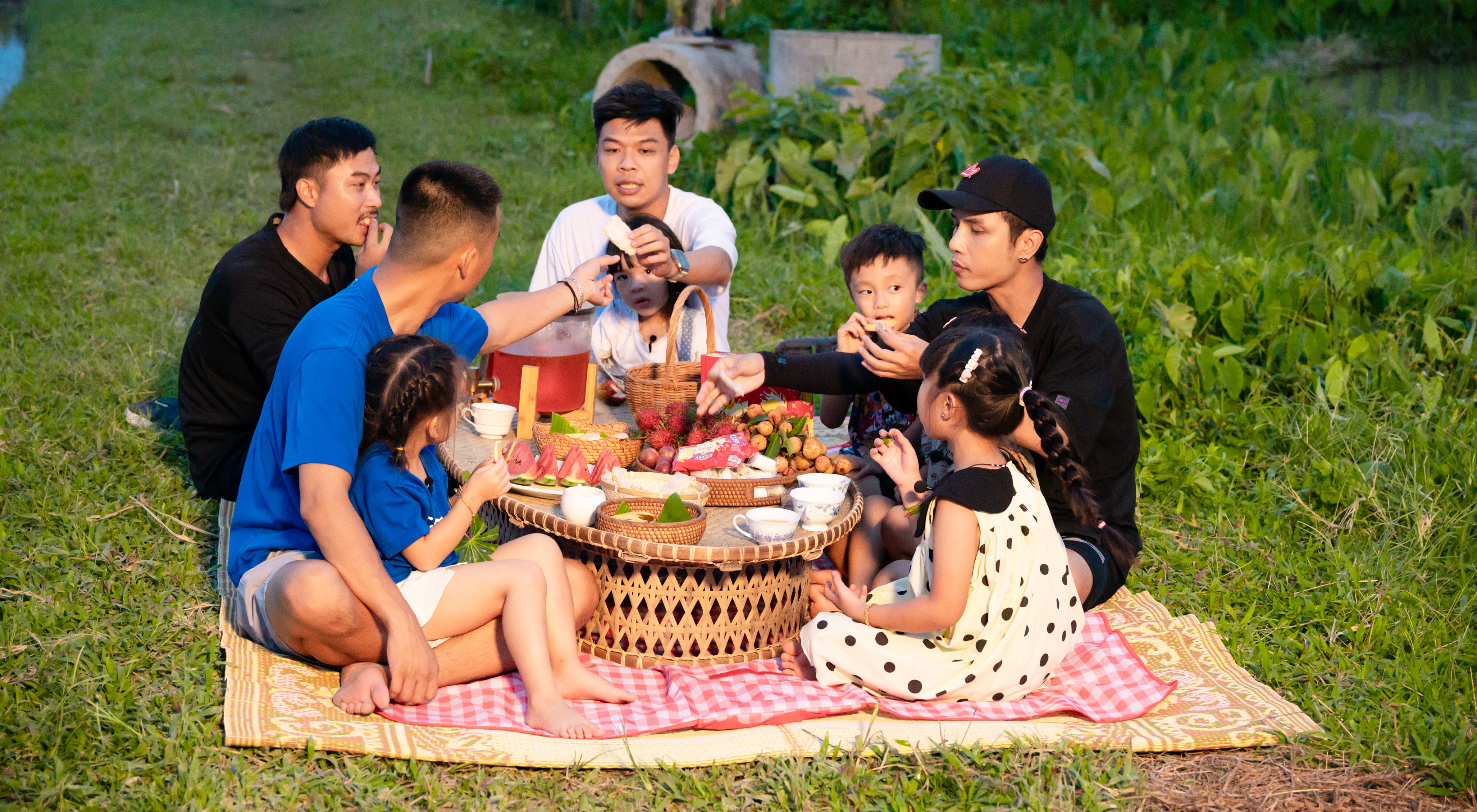 Tập 12 "Bố ơi mình đi đâu thế?": Chuyến picnic đồng ruộng cực vui