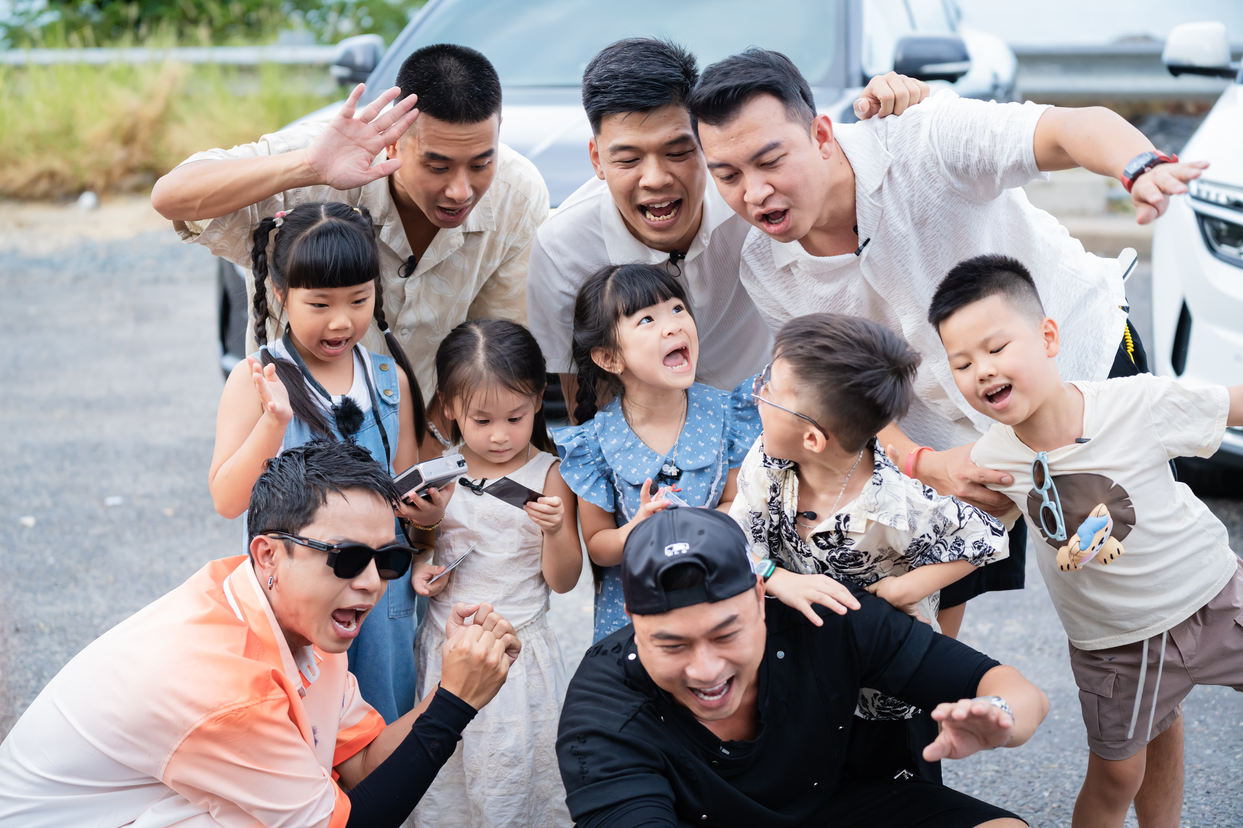 Trung Ruồi lo sốt vó vì con gái ốm khi tham gia "Bố ơi mình đi đâu thế?"