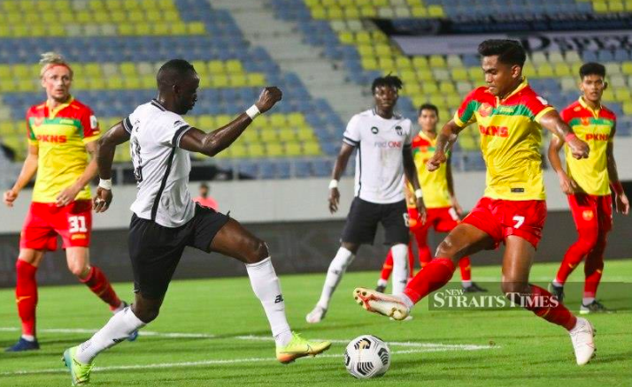 Sau trận thắng Việt Nam, bóng đá Malaysia đối diện "thực trạng đau đớn"