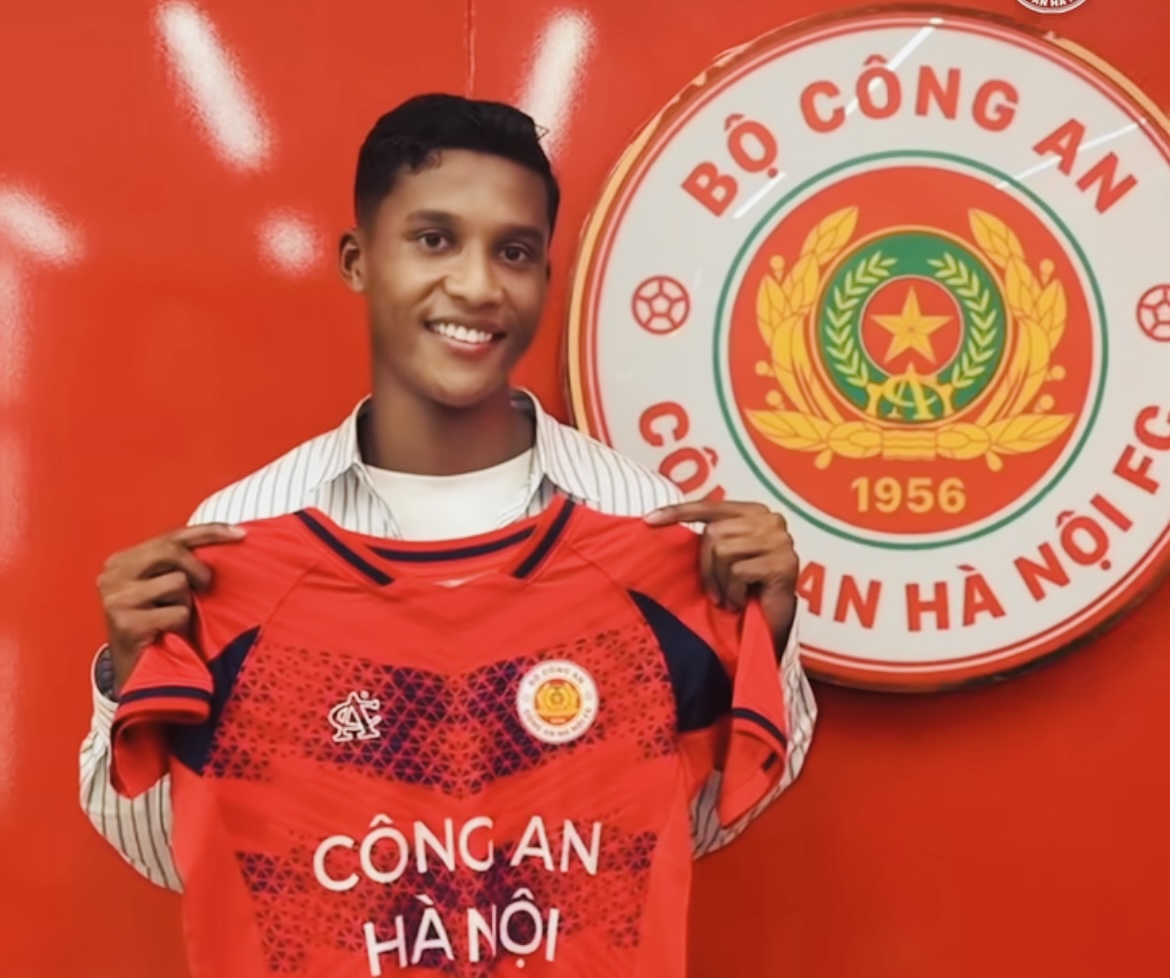 Thêm tài năng Việt kiều gia nhập Công an Hà Nội FC
