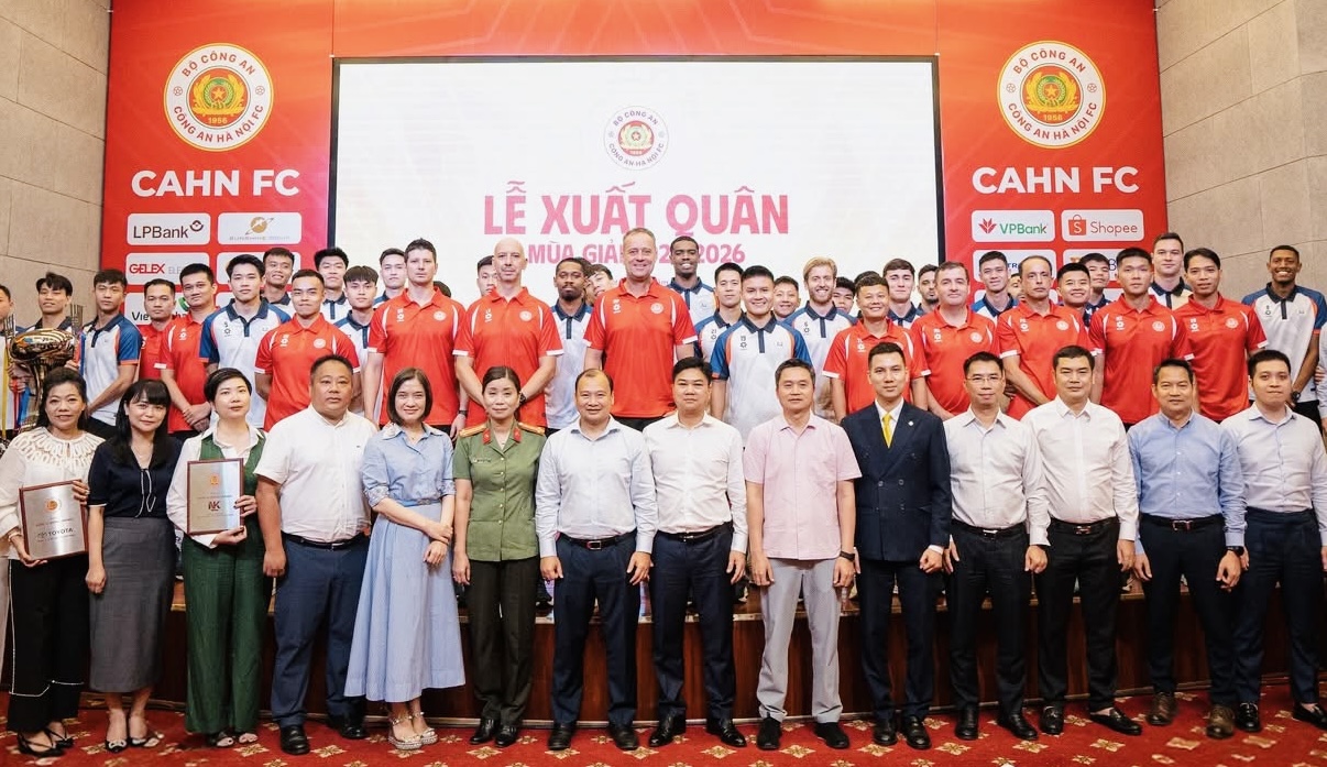 Công an Hà Nội FC tưng bừng xuất quân, đặt 4 mục tiêu lớn