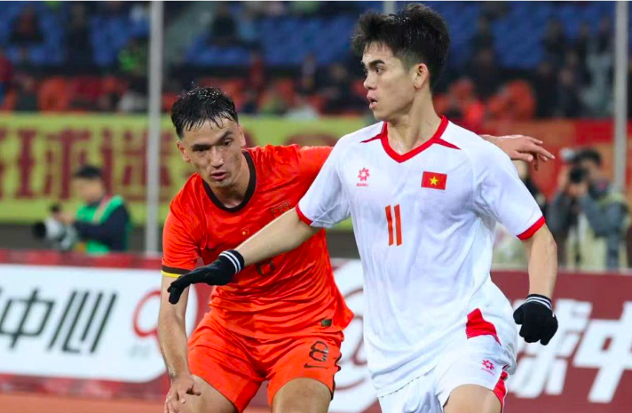 U22 Việt Nam lên đấu pháp trận gặp Uzbekistan