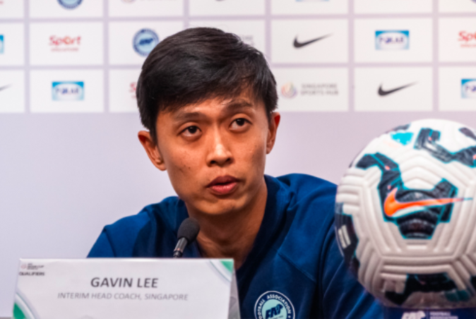 HLV bật khóc khi tuyển Singapore giành vé lịch sử tại Asian Cup