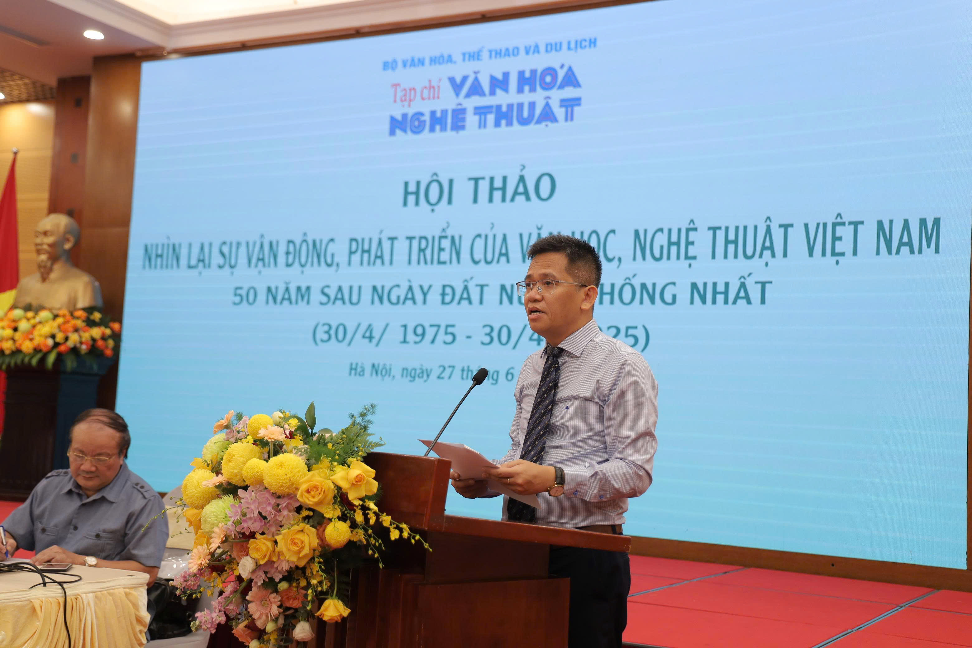 Nhìn lại sự vận động, phát triển của VHNT Việt Nam sau 50 năm ngày đất nước thống nhất