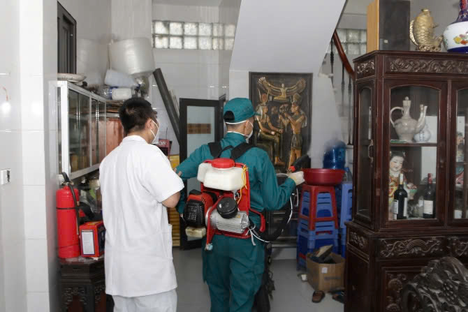 Cụ bà 81 tuổi ở Hà Nội mắc liên cầu lợn, thêm 139 ca Covid-19 mới