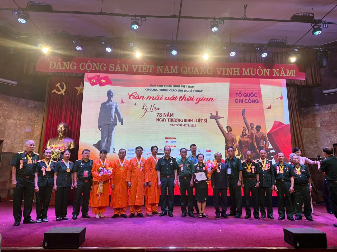 “Còn mãi với thời gian”: Giai điệu tri ân lan tỏa giá trị nhân văn