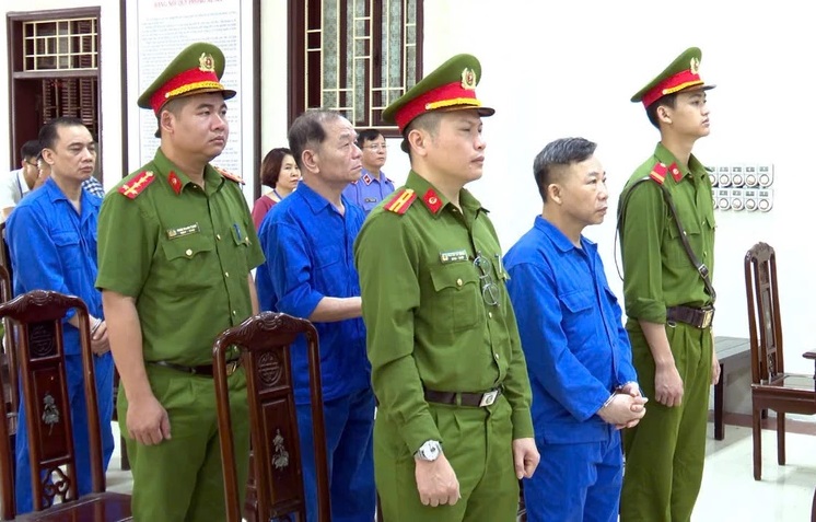 Bị cáo Lưu Bình Nhưỡng được giảm án, bị cáo Lê Thanh Vân bị bác kháng cáo