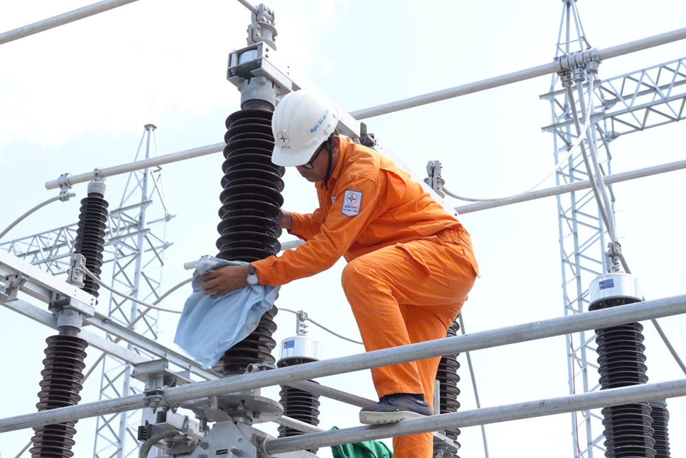 Dùng "thuật kê giá”, Tập đoàn Tuấn Ân hưởng lợi tới 45% tại các gói thầu ở Điện lực Bình Thuận