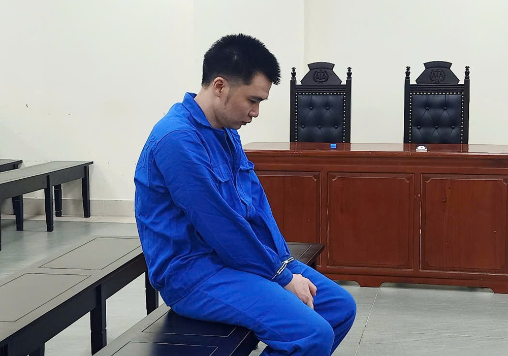 Quản lý bưu cục dùng thủ đoạn đánh tráo chiếm đoạt lô hàng gần 2,6 tỷ đồng