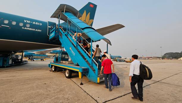 Nhân viên lái xe lừa “chạy" việc làm vào Cảng hàng không quốc tế Nội Bài