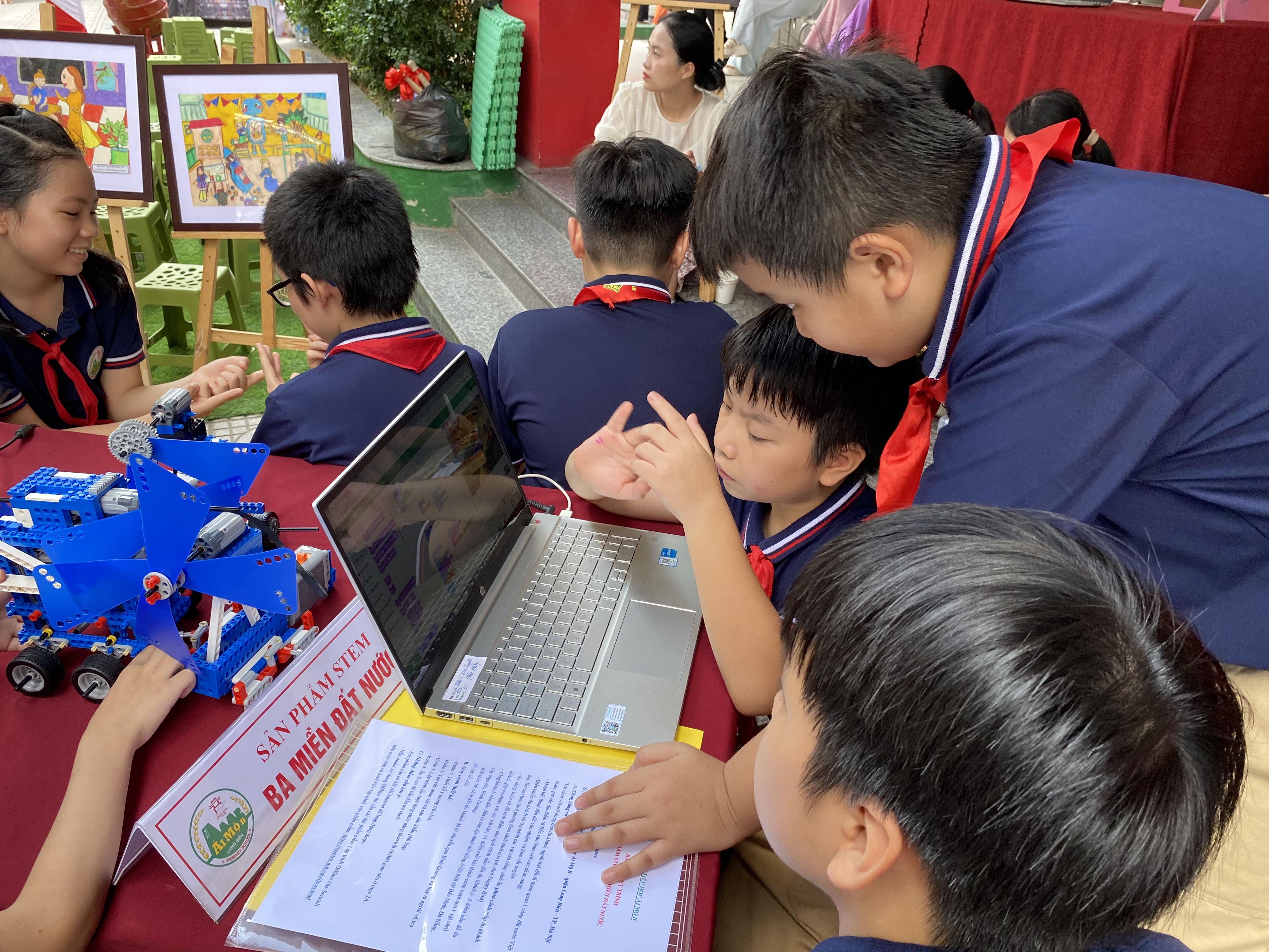 Dự kiến triển khai thí điểm giáo dục trí tuệ nhân tạo trong trường học