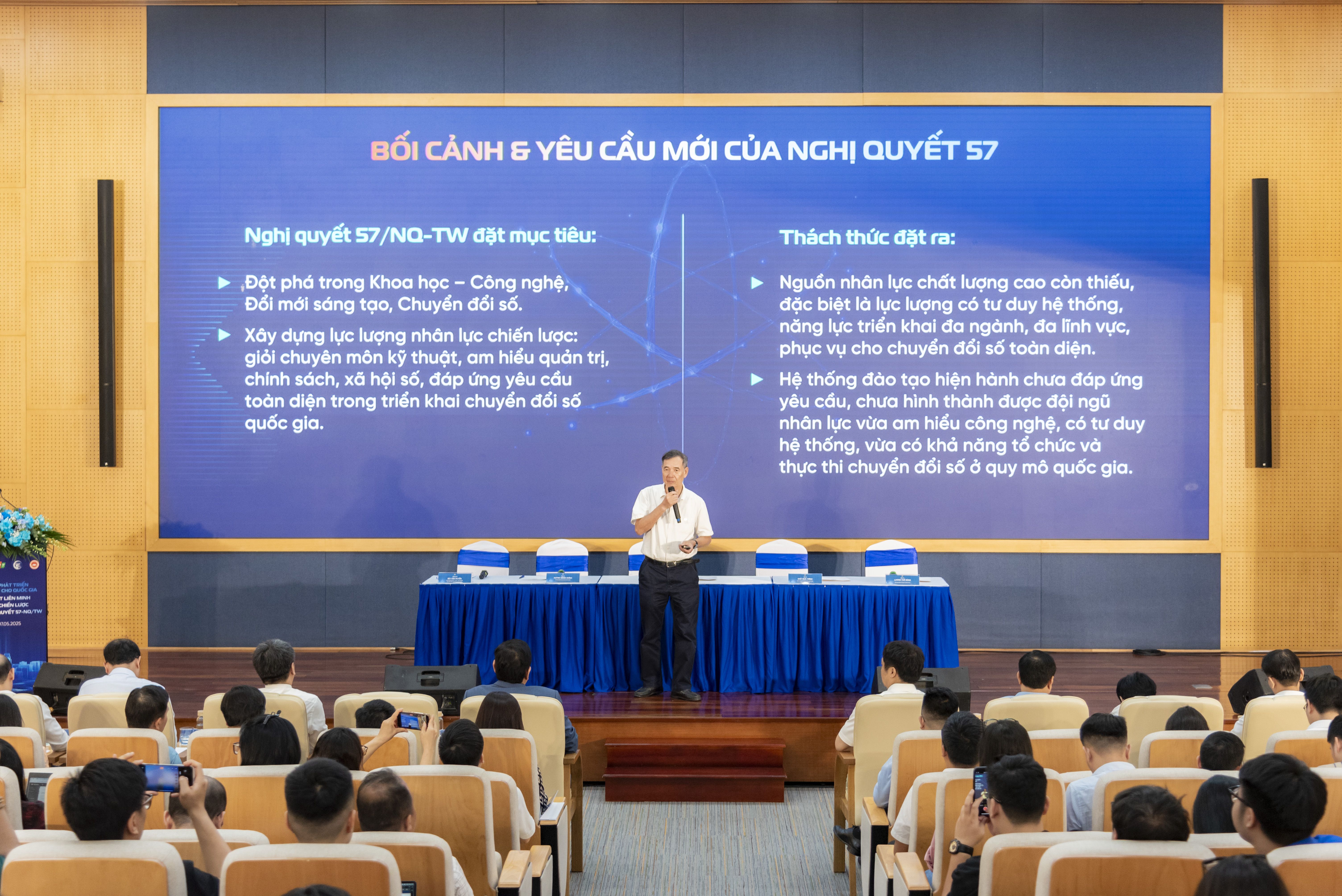 "Kích hoạt" lực lượng dự bị thực thi Nghị quyết 57/NQ-TW, hướng tới tương lai số