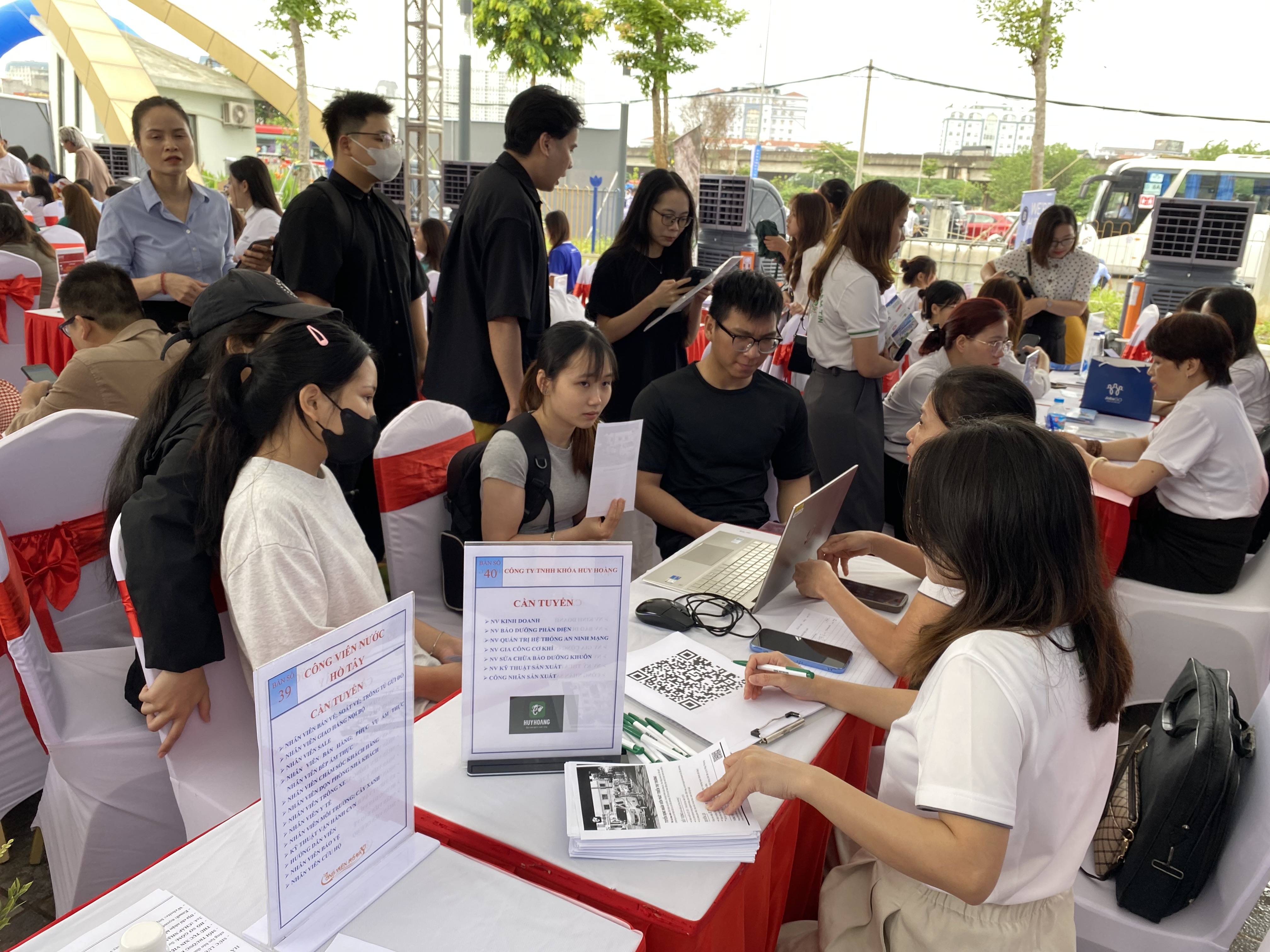 Bất ngờ giảm lệ phí xét tuyển đại học, tiết kiệm cho thí sinh cả nước hơn 38 tỷ đồng