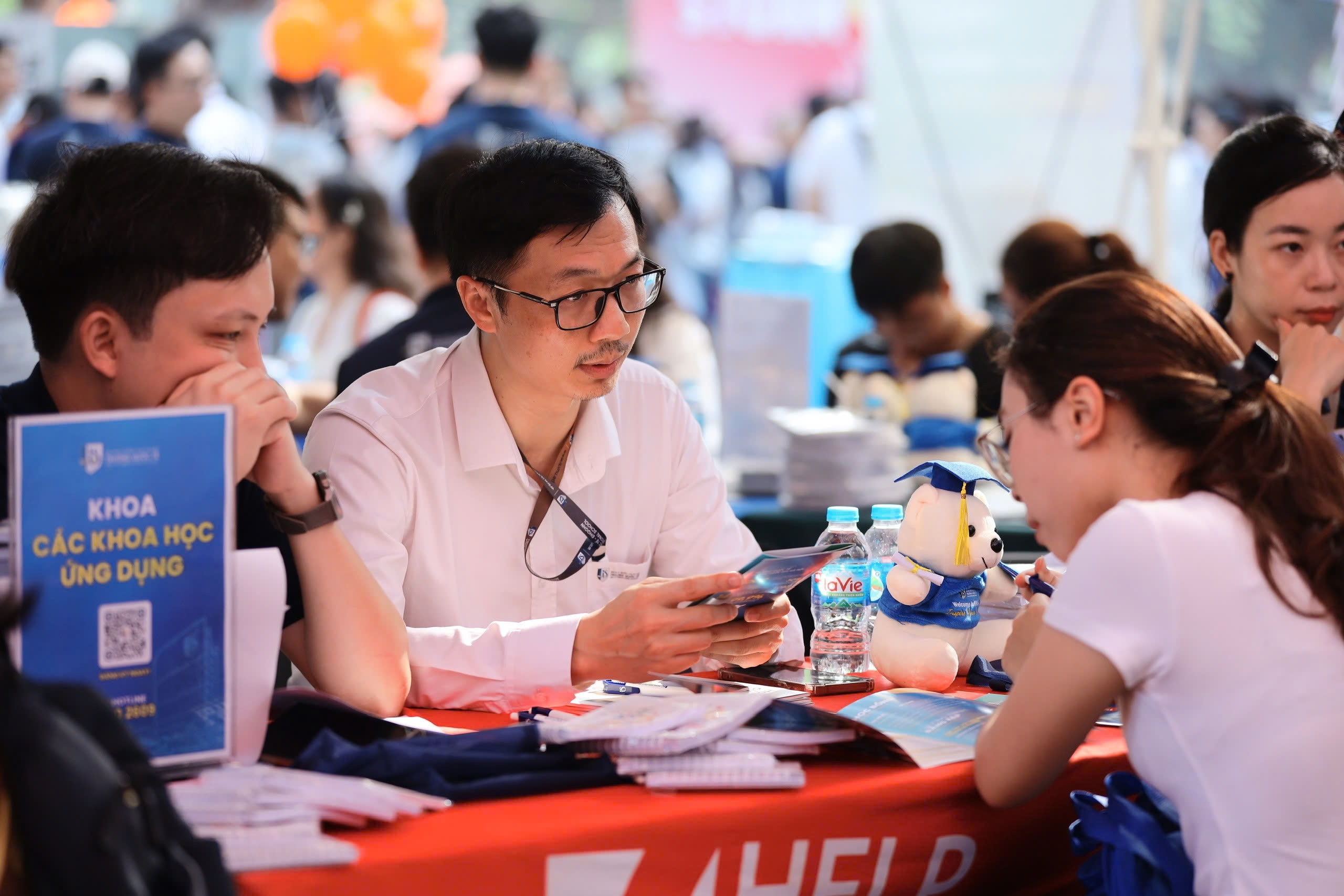 Điểm chuẩn trúng tuyển những trường đại học top đầu xu hướng tăng