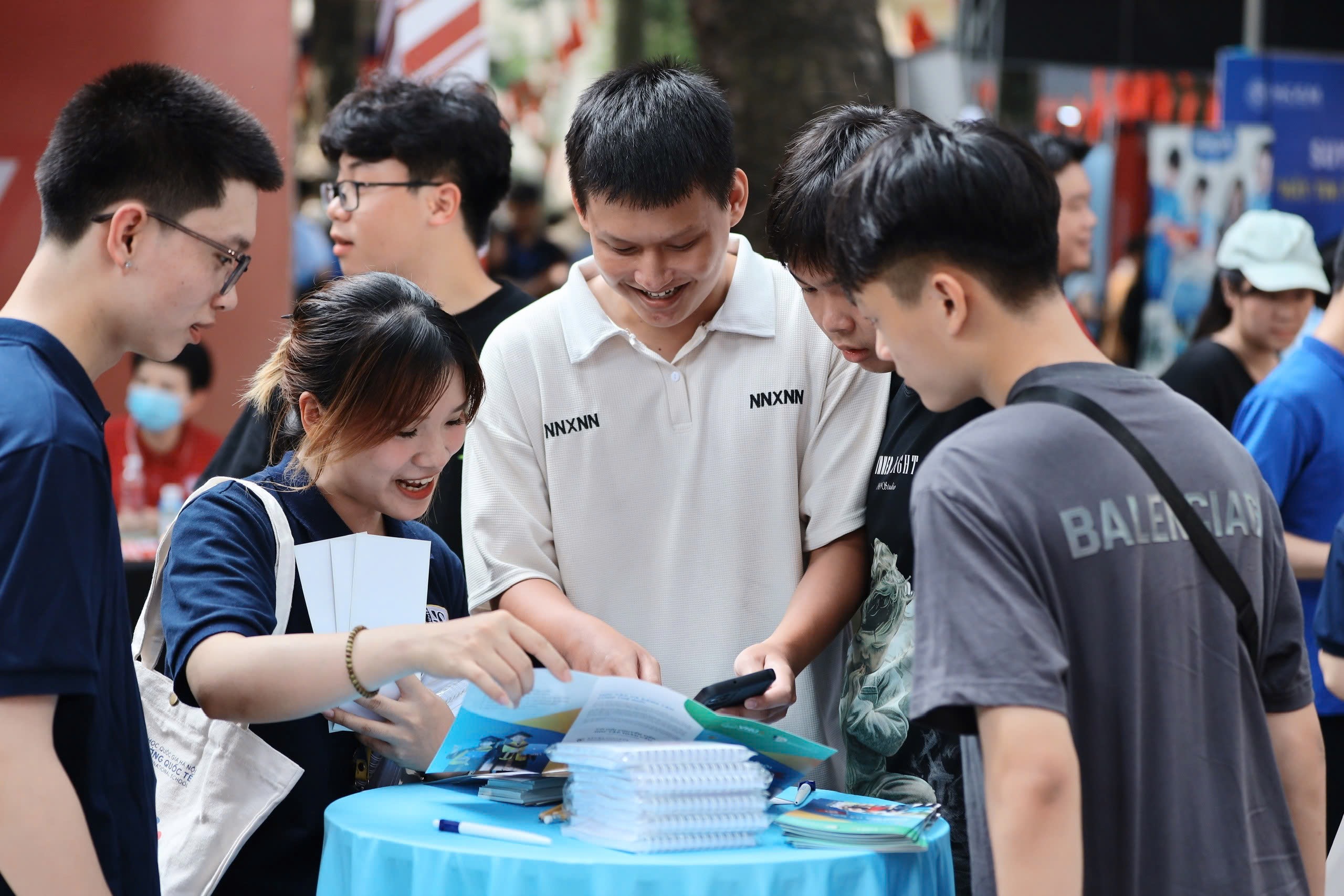Thí sinh trúng tuyển đại học xác nhận nhập học từ hôm nay, 25/8