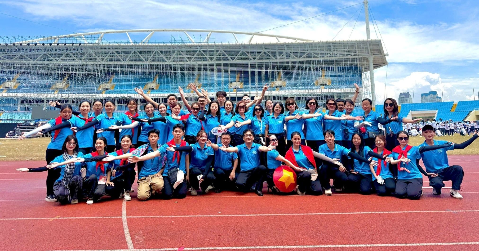 Gây "hiểu nhầm" về tiền hỗ trợ cho tập luyện đại lễ A80, nhà trường tổ chức đối thoại