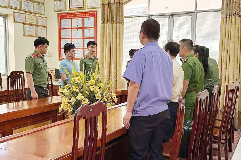 Lý do TikToker Lê Việt Hùng bị bắt?