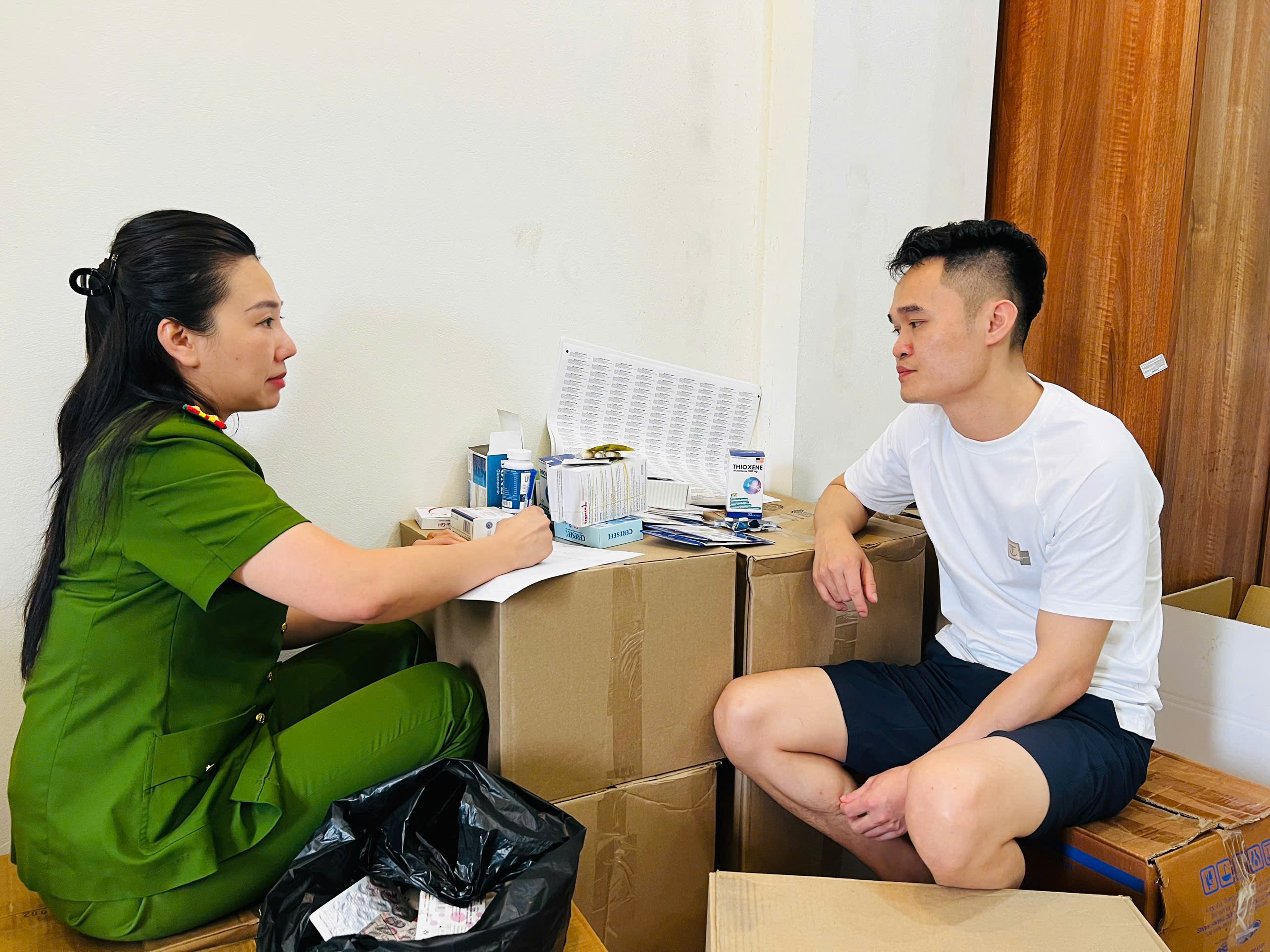 Quy mô đường dây sản xuất hơn 100 tấn thực phẩm chức năng, thiết bị y tế giả lớn cỡ nào?
