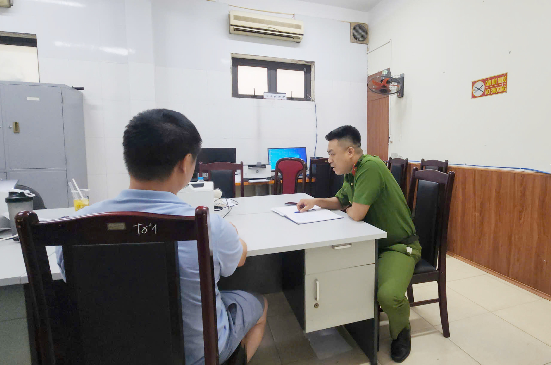 Lật bài ngửa với những kẻ “bắt cóc online”