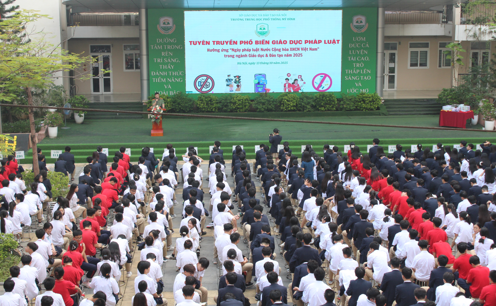 Nâng cao nhận thức về pháp luật cho học sinh