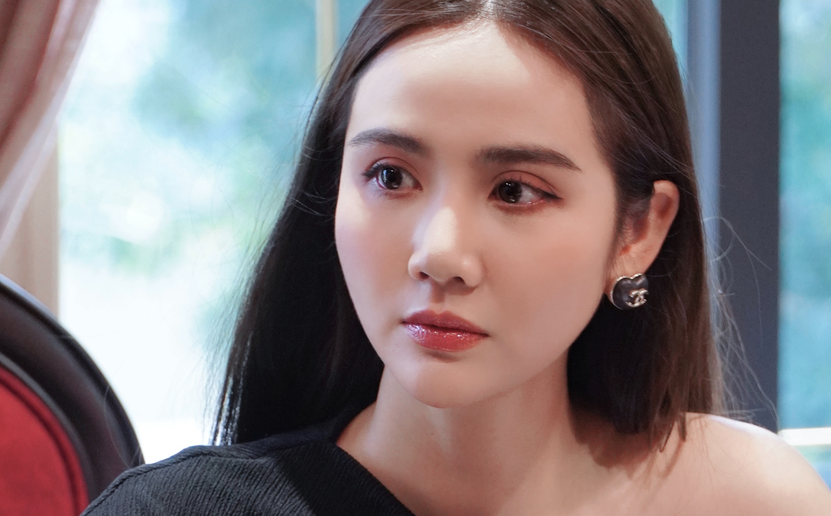Phan Minh Huyền tiết lộ cảm xúc khi lần đầu tiên được đóng vai mẹ trên phim