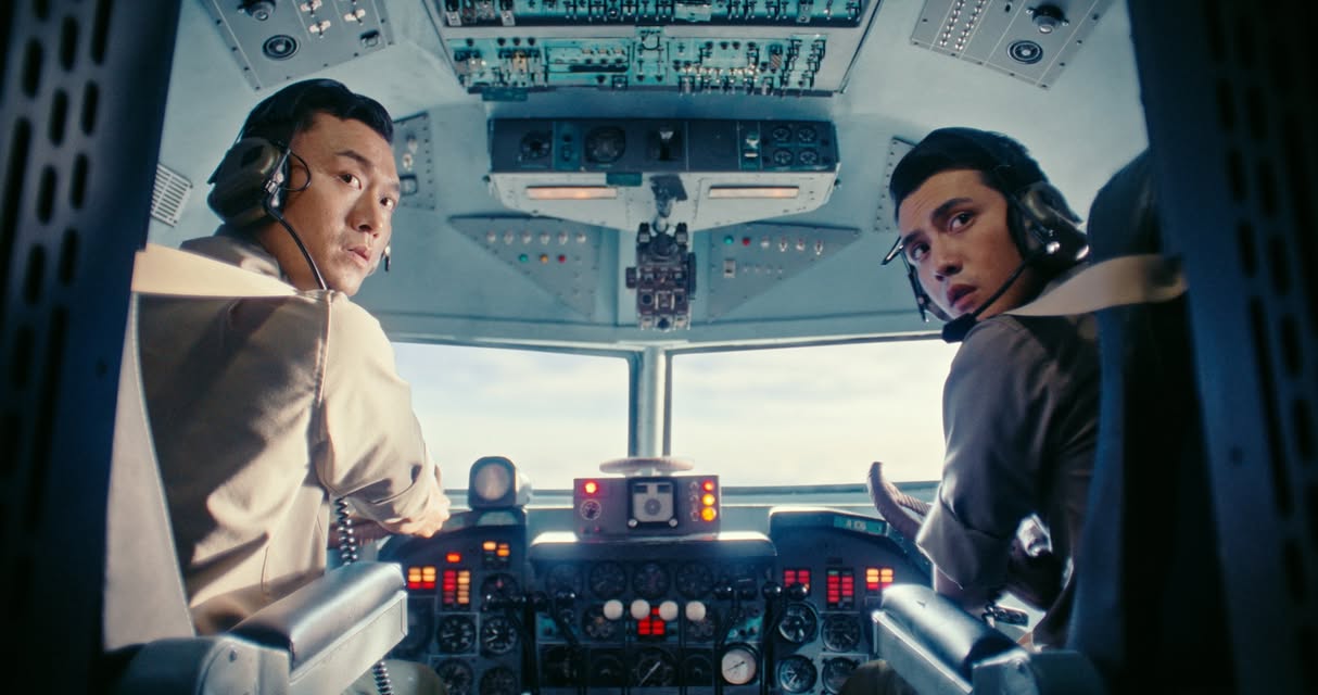 Liên hoan phim Việt Nam 2025: "Tử chiến trên không” được vinh danh Bông Sen Bạc