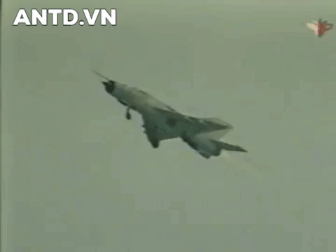 [Info] Dù rụng như sung nhưng sao Ấn Độ vẫn cố giữ "quan tài bay" MiG-21 Bison?
