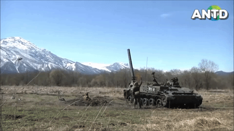 [Info] Cối tự hành bắn đạn hạt nhân, quốc bảo Liên Xô mà Nga sở hữu