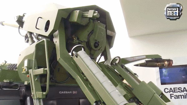 Pháo tự hành CAESAR bản 8x8 Ukraine sắp nhận nguy hiểm cỡ nào?