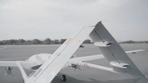 UAV khét tiếng Bayraktar TB2 Thổ Nhĩ Kỳ thất thế trước tác chiến điện tử Nga