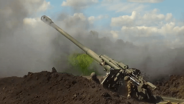 'Vua pháo kéo' 2S65 Msta-B Nga uy lực cỡ nào?