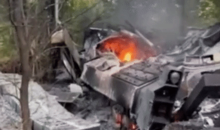 Thiết giáp M2 Bradley Mỹ nát vụn và cháy rụi trước hỏa lực Nga