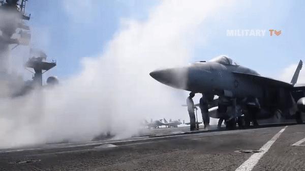 F/A-18E/F Super Hornet F/A-18E/F Super Hornet