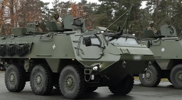 Thiết giáp Pansarterrängbil 300 và vai trò then chốt trong chiến lược phòng thủ của Thụy Điển