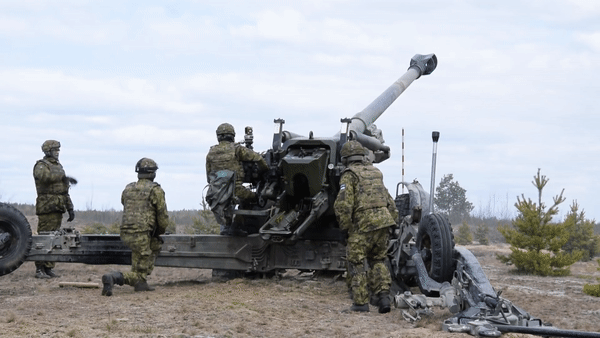 UAV Lancet Nga tập kích, phá huỷ lựu pháo FH70 do NATO sản xuất