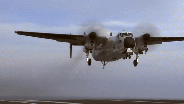 Máy bay vận tải hạm tàu C-2A Greyhound và vai trò chiến lược trong hải quân Mỹ